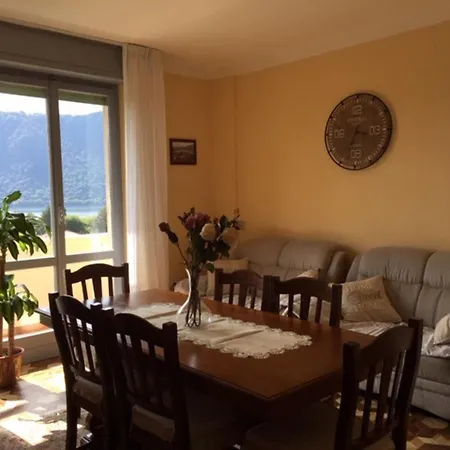 Pina House דירה *